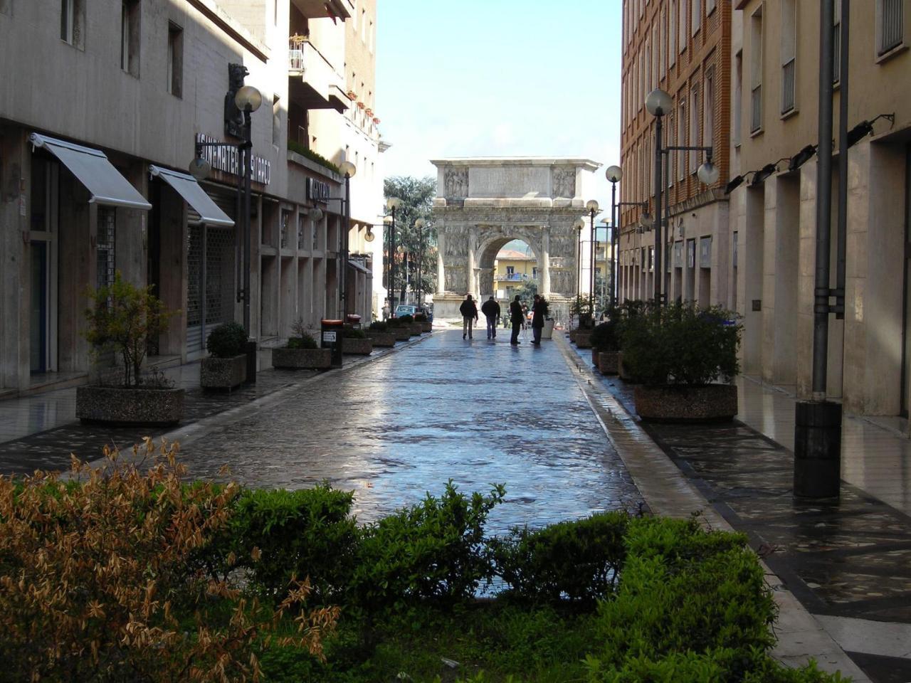 Hotel Antiche Terme Benevento Exterior photo